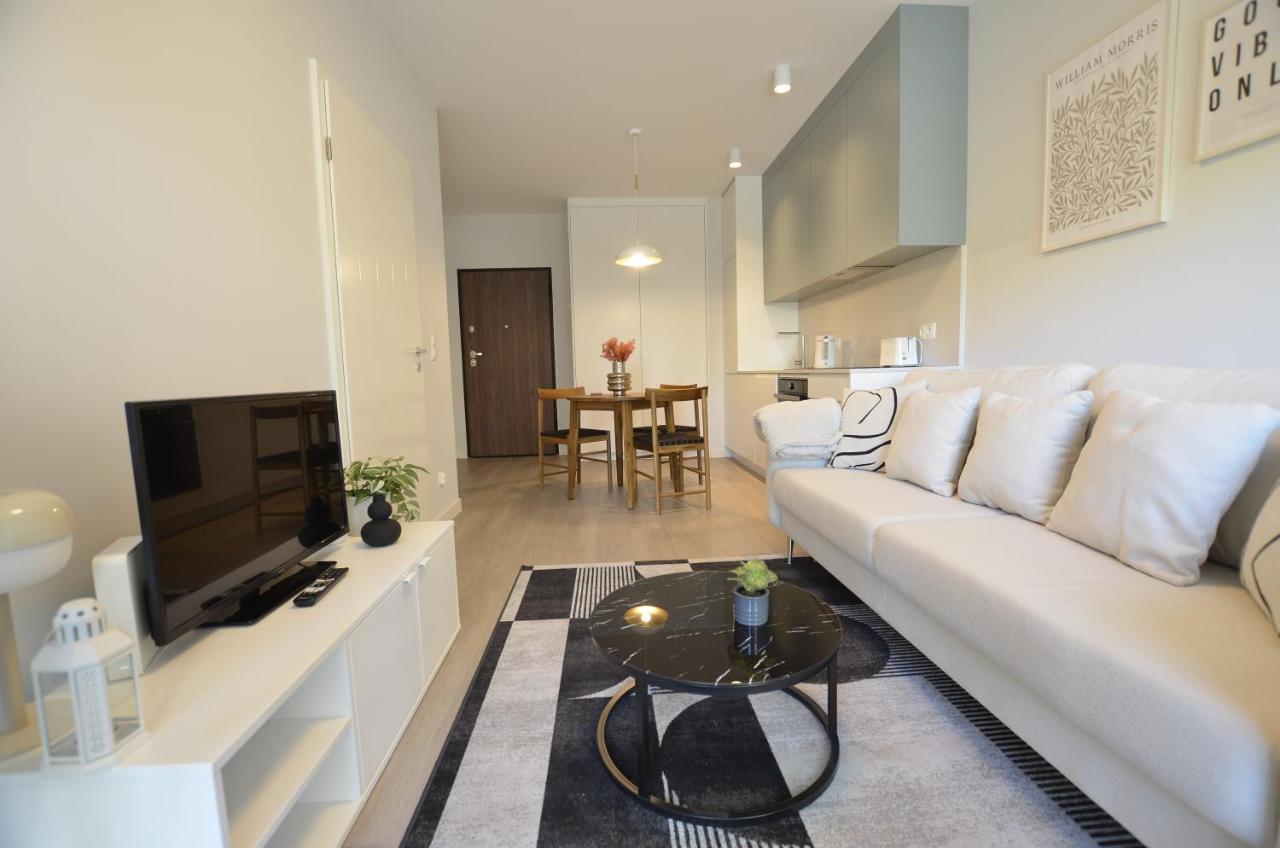 Green Estate Old Town Apartment, Private Parking, Balcony 格但斯克 外观 照片
